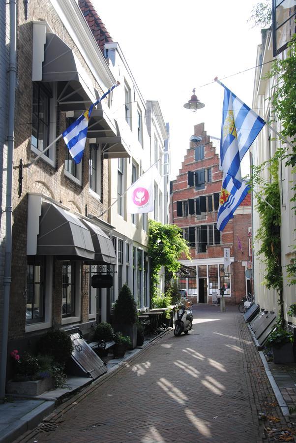 Bed & Breakfast Adrichem En Scherpenseel Middelburg Exterior photo